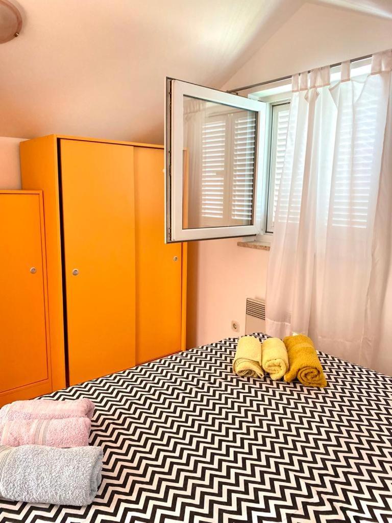 Apartment Prilaz Obali 드라말리 외부 사진